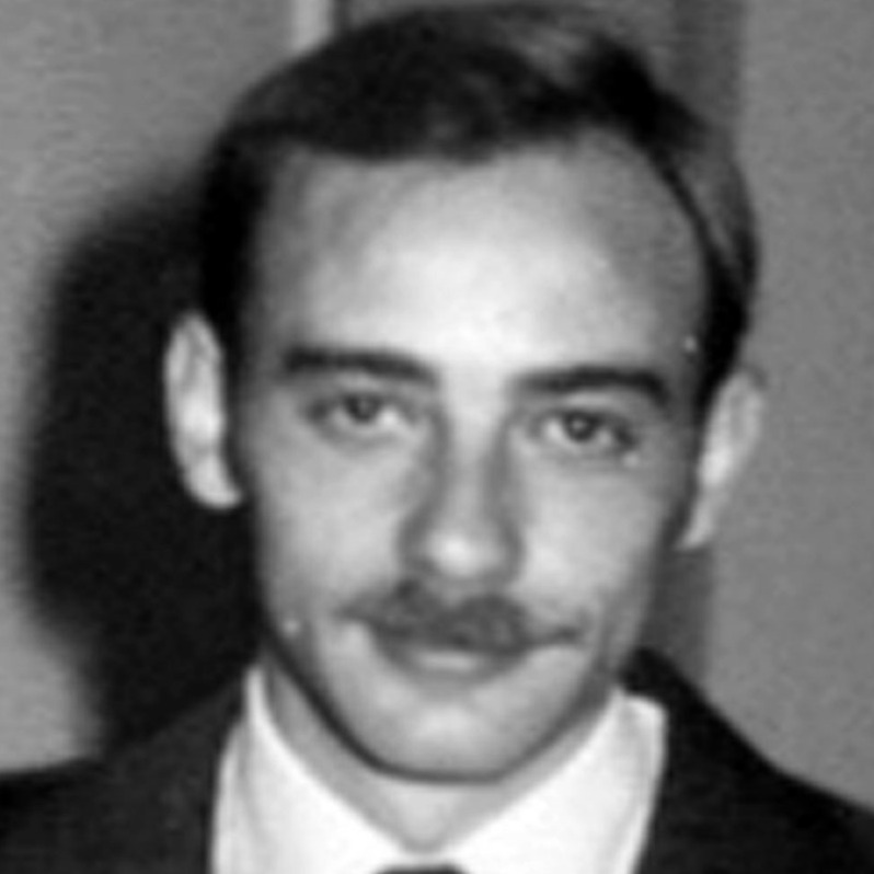 Carlos Guillermo Martínez 