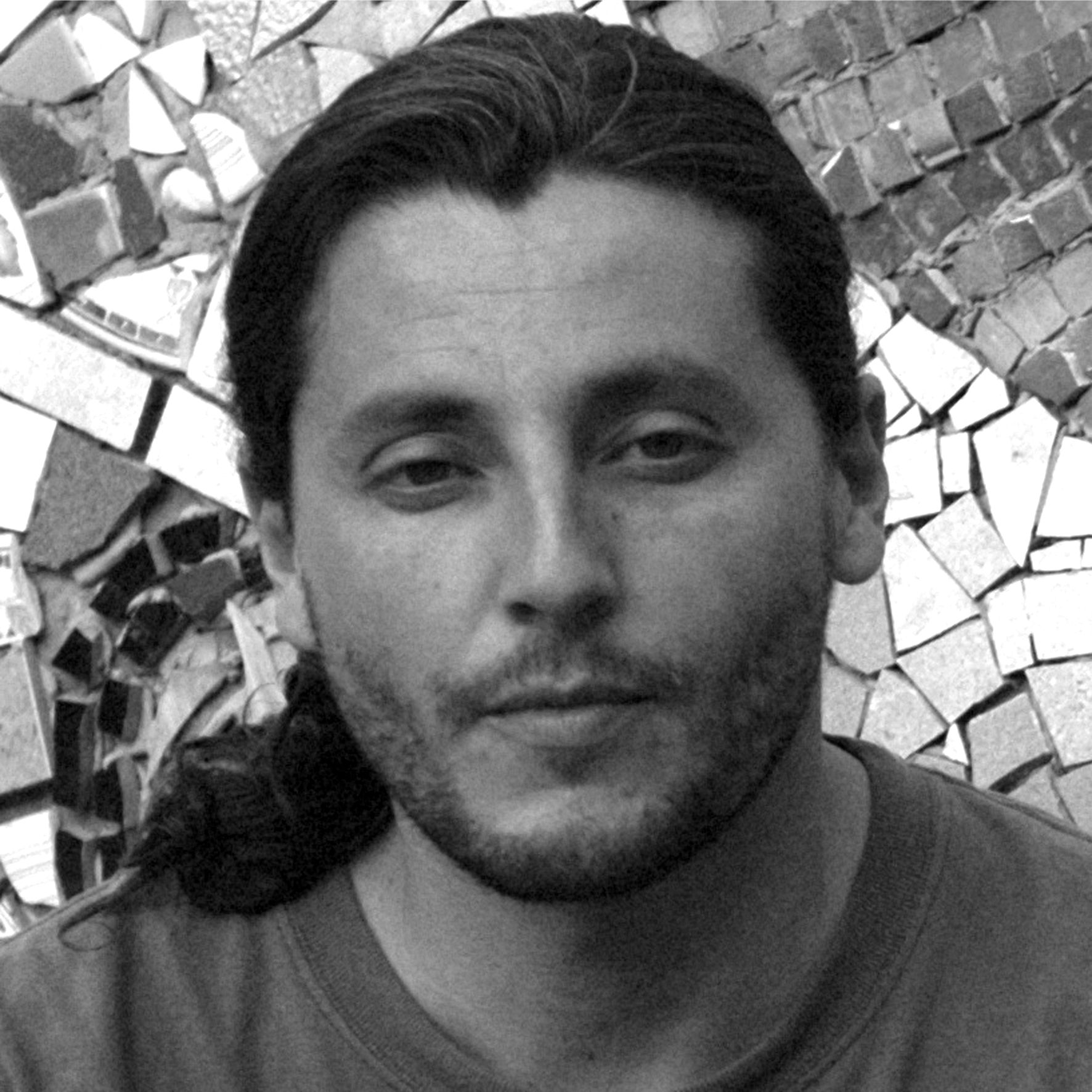 Santiago, hermano que busca